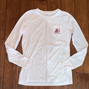 Vineyard Vines New Year T shirt